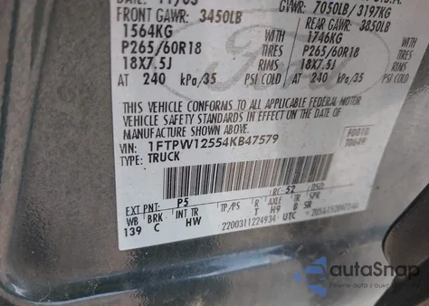 2004 Ford F-150 Lariat/Xlt z USA, uszkodzony, nr VIN 1FTPW12554KB47579